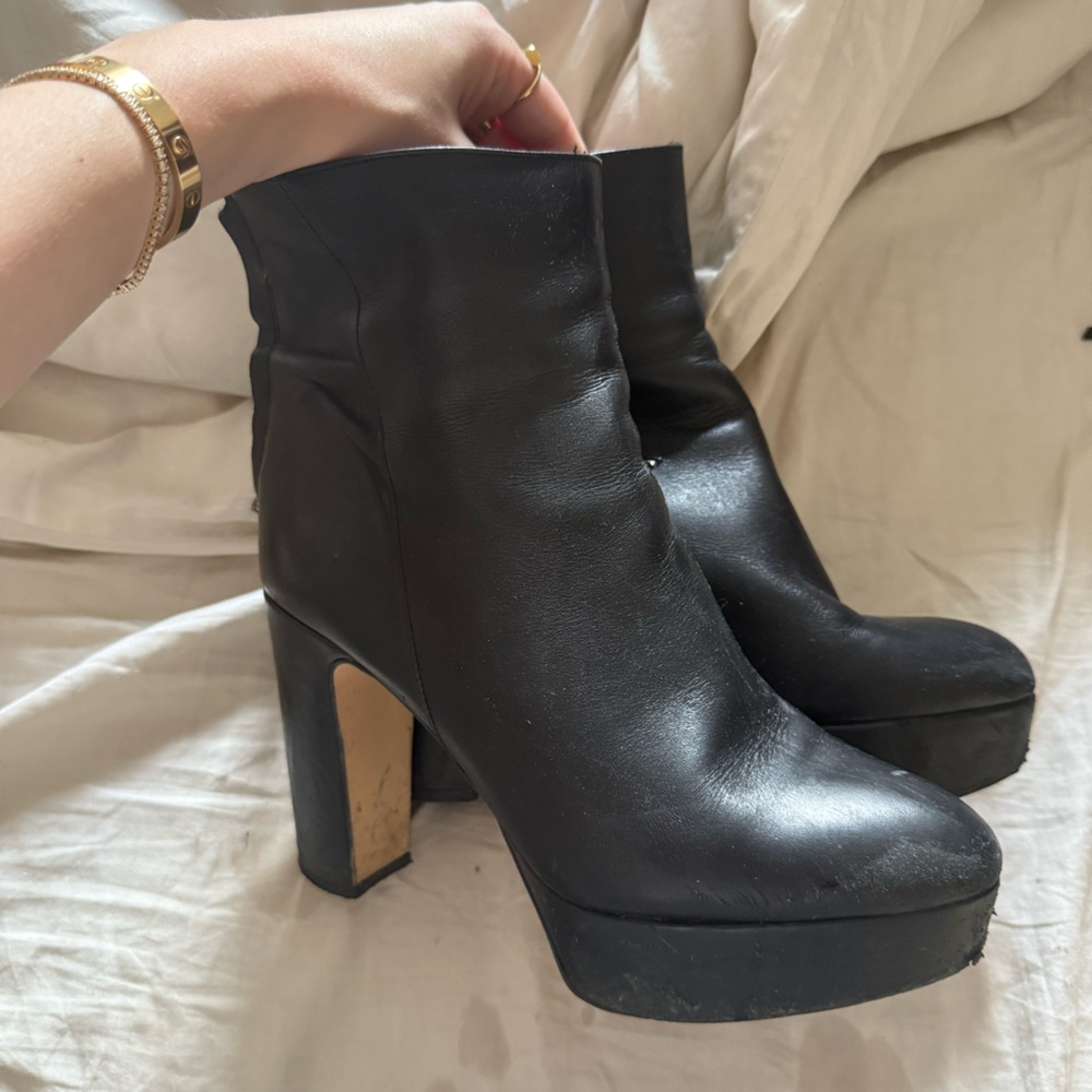 Zara Tall Black Booties Size 8